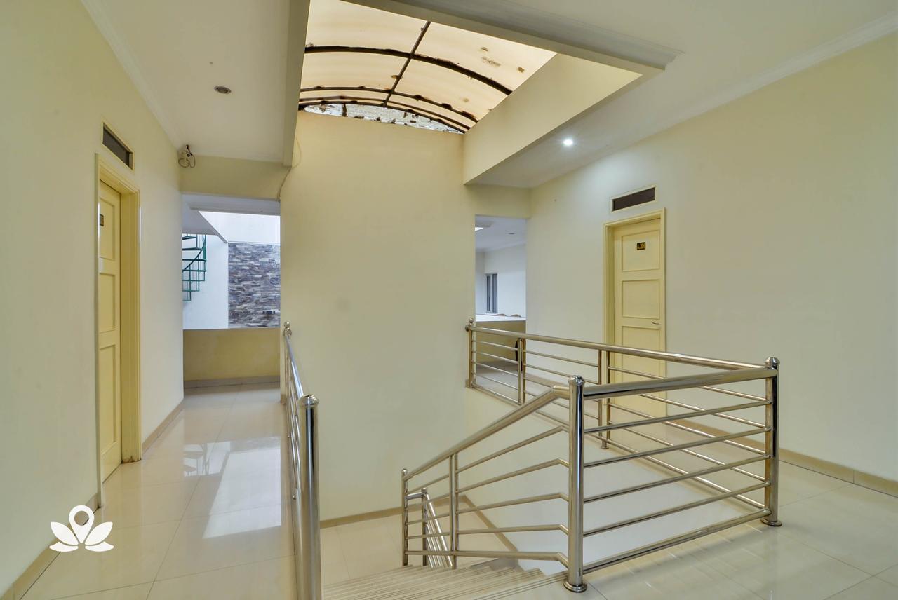 Wisma tamu Zen Basic Gor Cikutra Bandung
